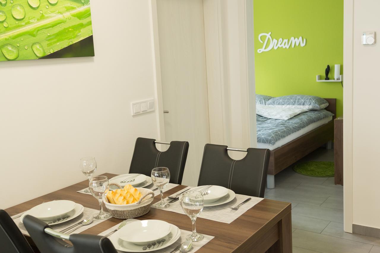Apartma Mariposa Banovci Dış mekan fotoğraf